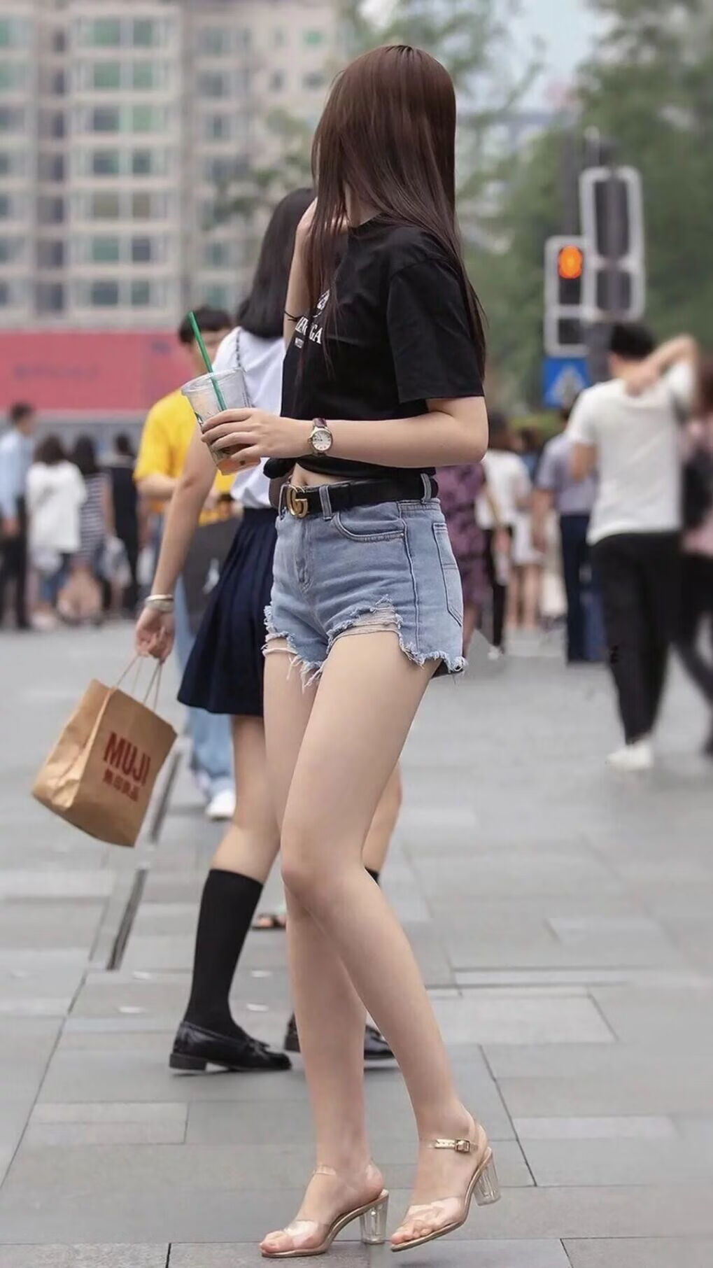 九游APP官网-哥伦比亚女足在巴黎奥运会比赛中以3-1击败巴西，哥伦比亚足球2021